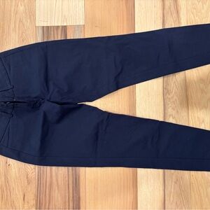 Navy Women’s Cropped Pants